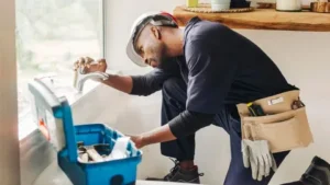 فني صحي جمعية صباح الاحمد