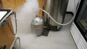 ماكينة تسليك المجاري