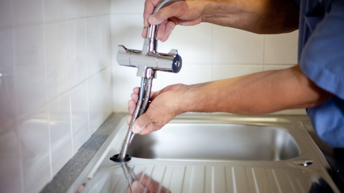 فني صحي جمعية العارضية